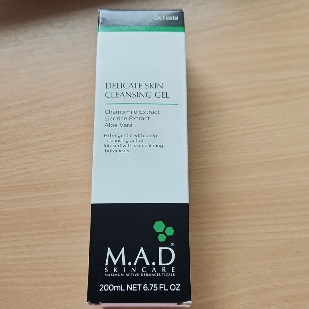 NIB M.A.D. Delicate Skin Cleansing Gel, FabFitFun